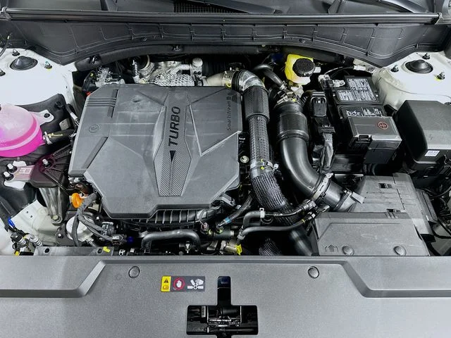 New 2026 Hyundai SANTA FE SE