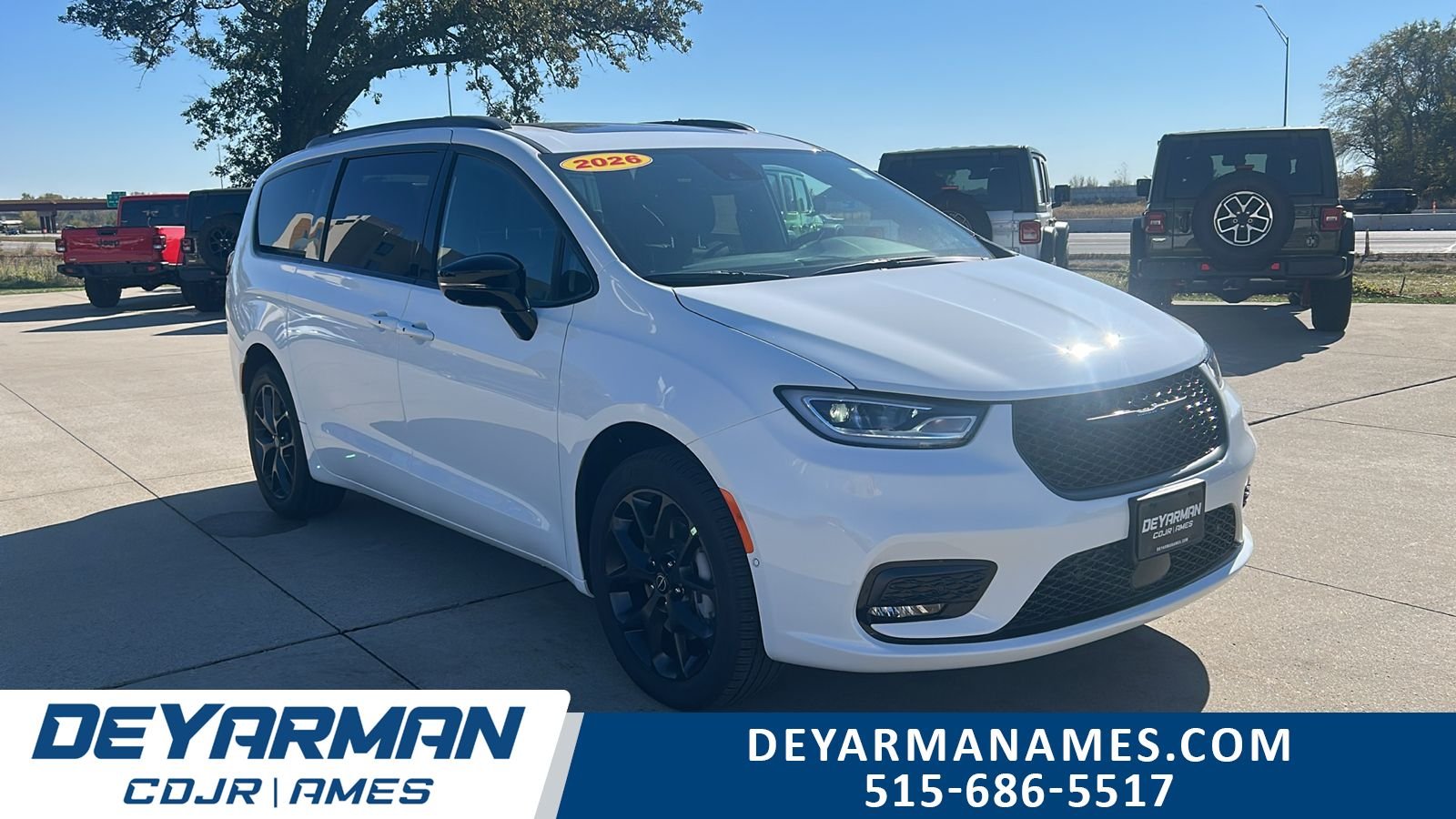 2026 Chrysler Pacifica Limited AWD's photo