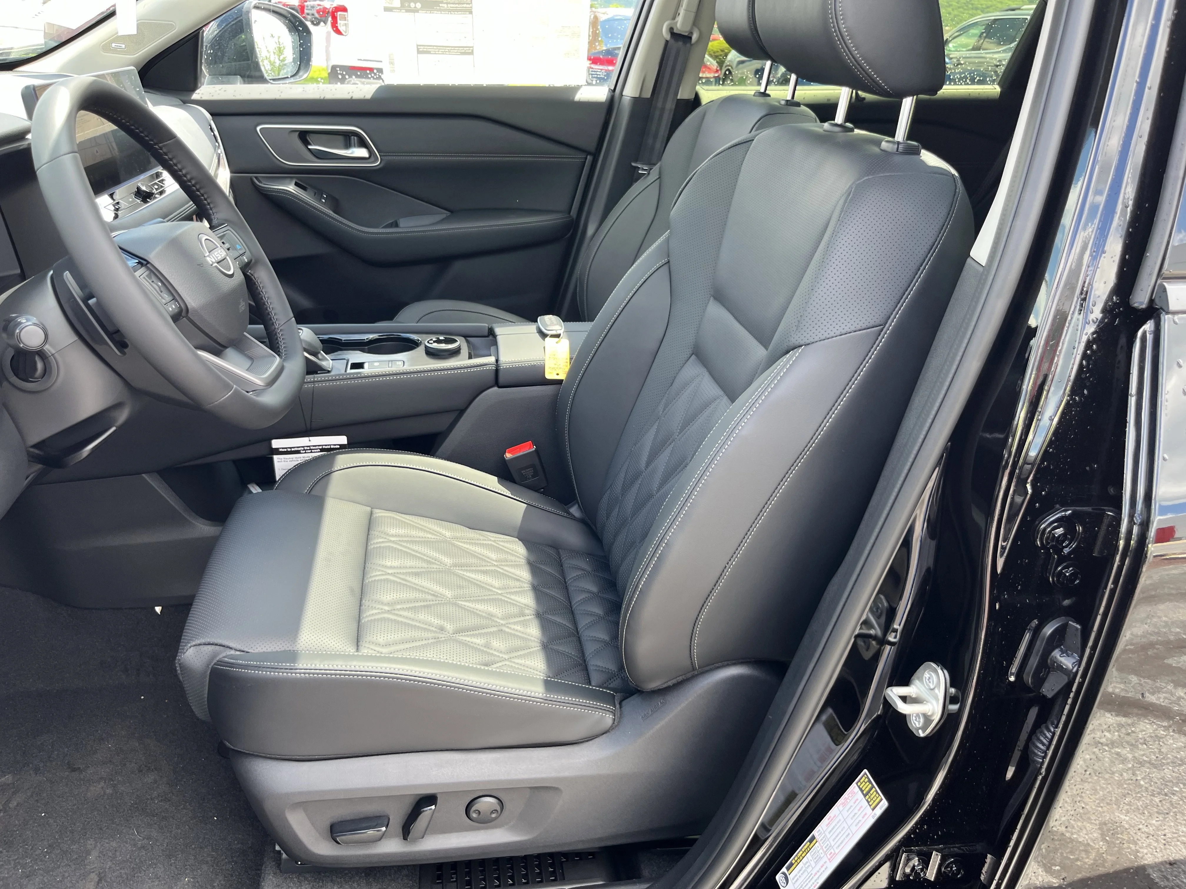 New 2026 Super Black Nissan Platinum image 16
