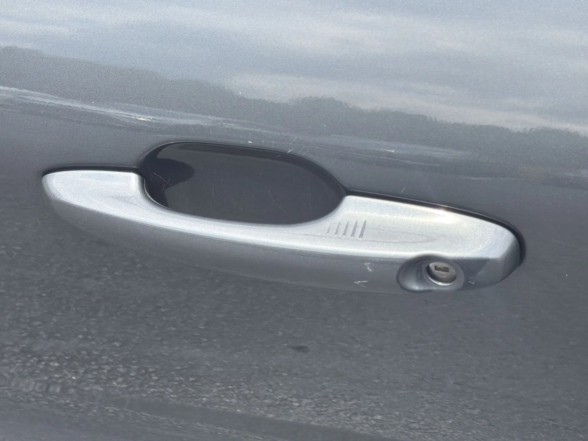 Certified Used 2023 Gray Metallic Ford ST-Line image 14