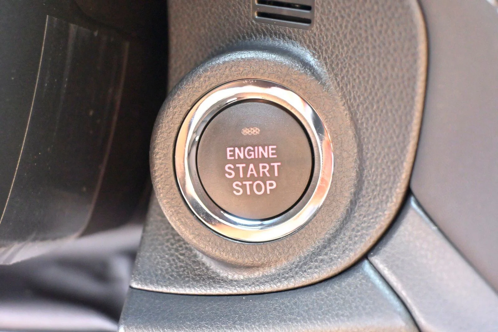 Used 2025 Gray Subaru Premium image 6