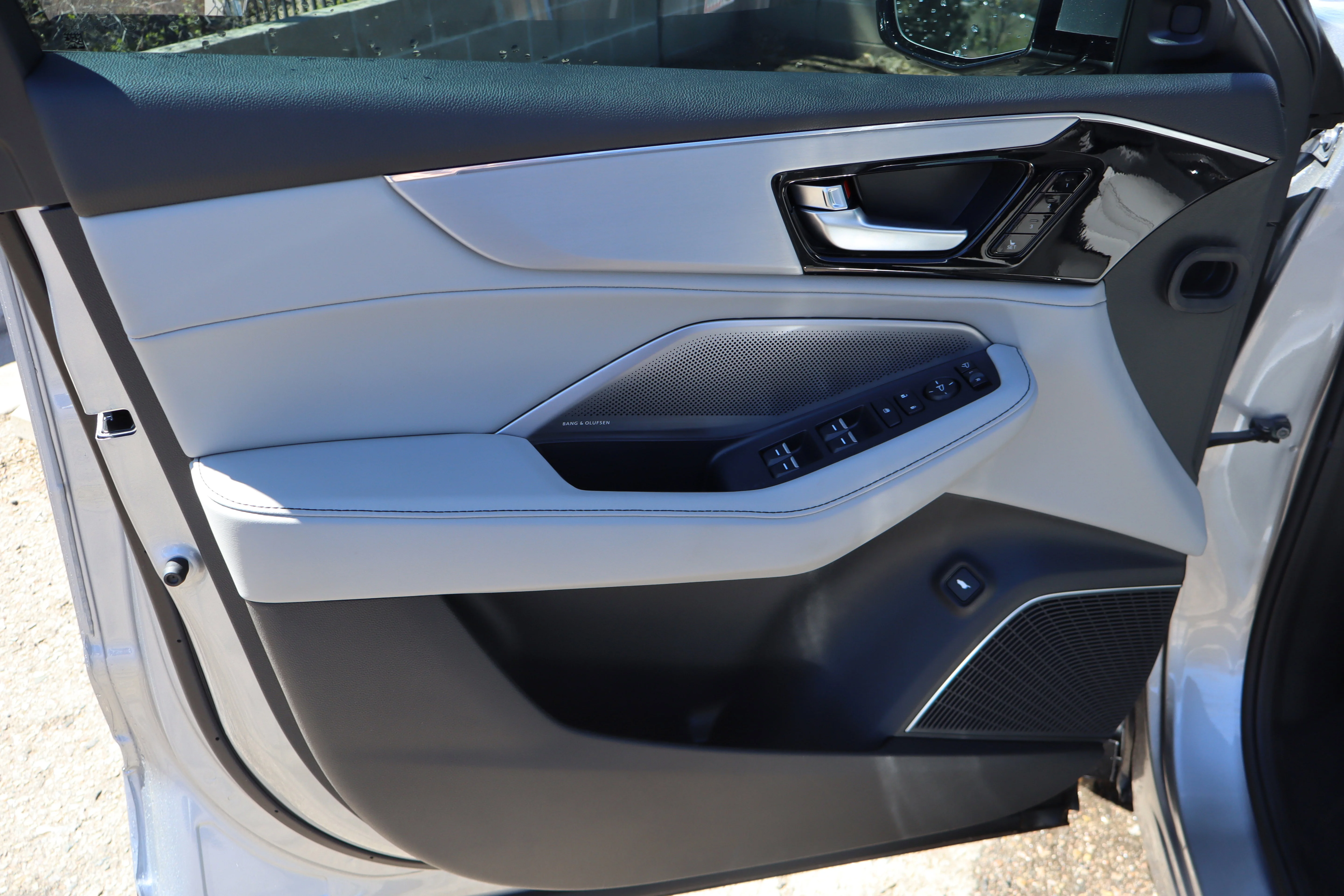 New 2026 Silver Acura w/Technology Package image 22