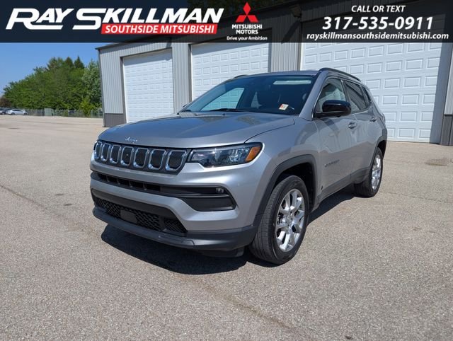 2022 Jeep Compass Latitude Lux 4X4's photo