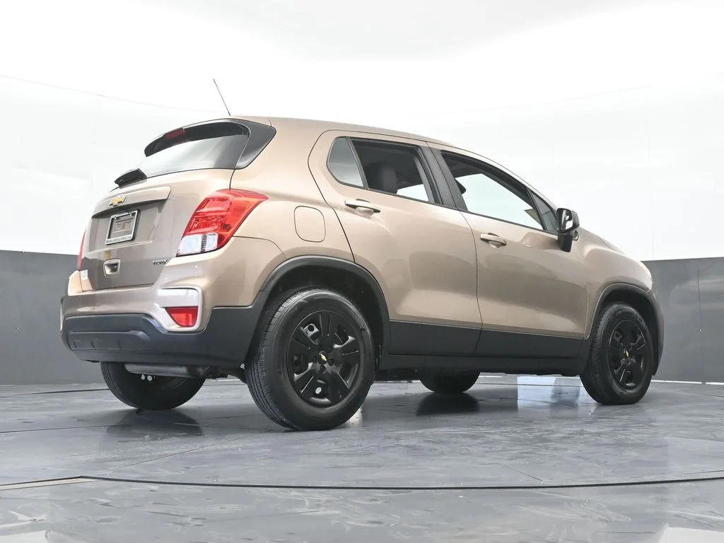 Used 2018 Sandy Ridge Metallic Chevrolet LS image 56