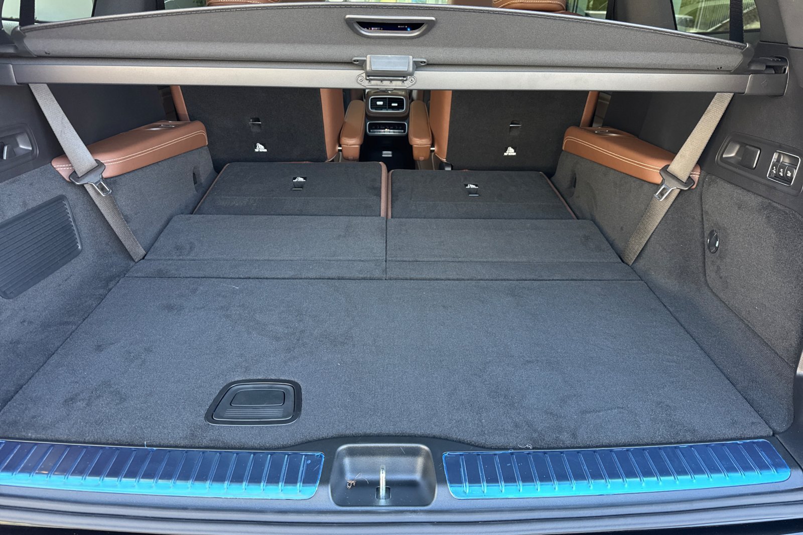 New 2027 Obsidian Black Metallic Mercedes-Benz GLS 450 image 36
