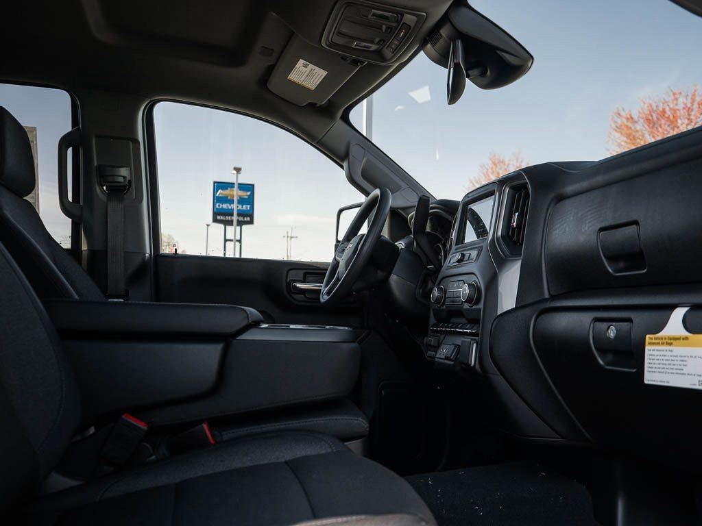 2026 Chevrolet Silverado 2500 HD Custom - Photo 8