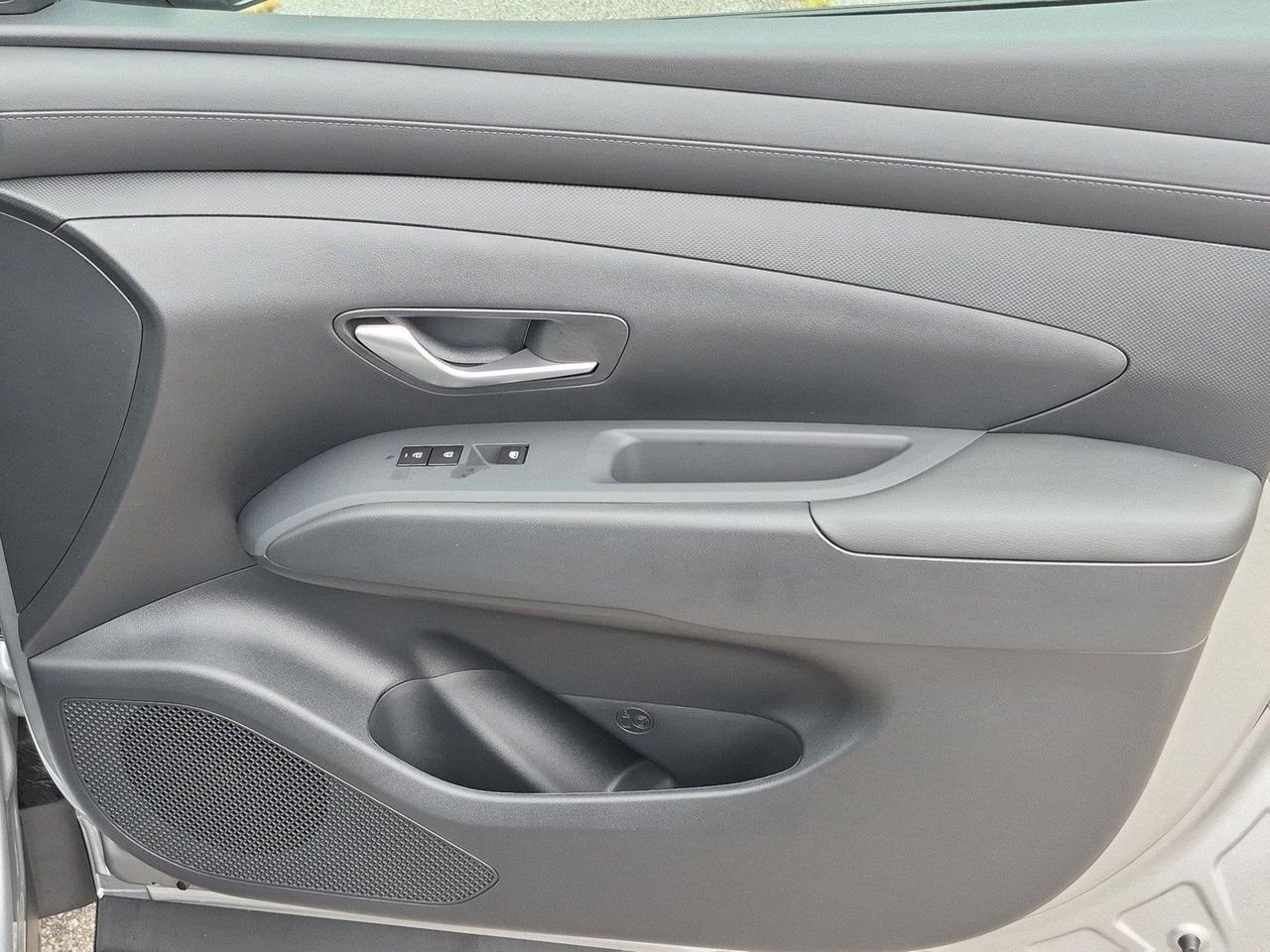 New 2026 Shimmering Silver Hyundai SEL AWD image 34