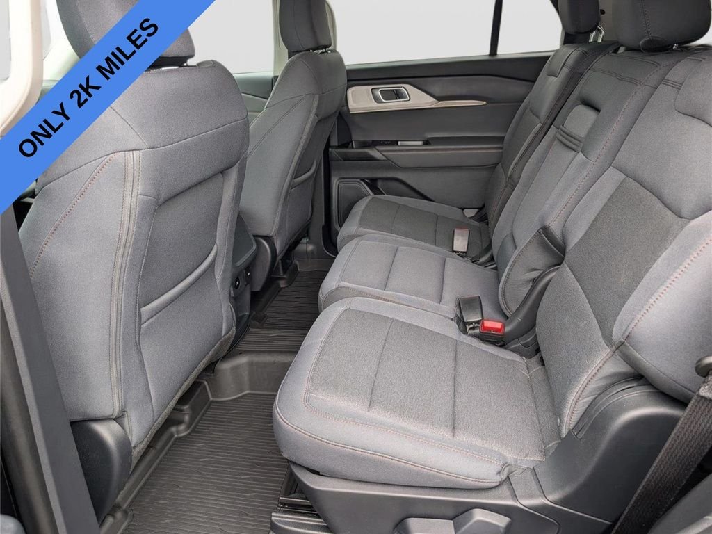 Used 2026 Agate Black Metallic Ford Active image 14