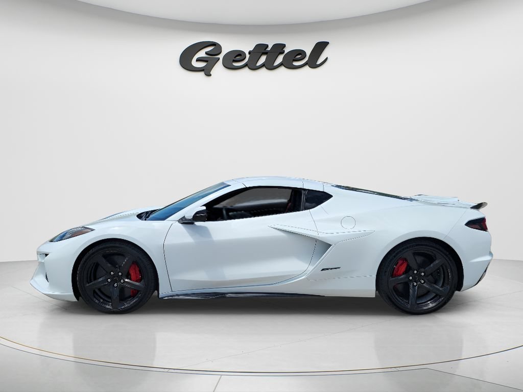 2025 Chevrolet Corvette 2LZ - Photo 8