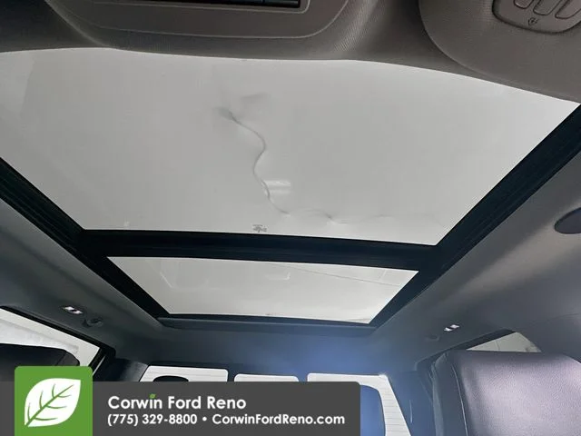 New 2026 Star White Metallic Tri-Coat Ford Lariat image 25