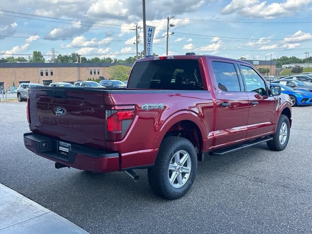 New 2026 Ruby Red Metallic Tinted Clearcoat Ford XLT image 26