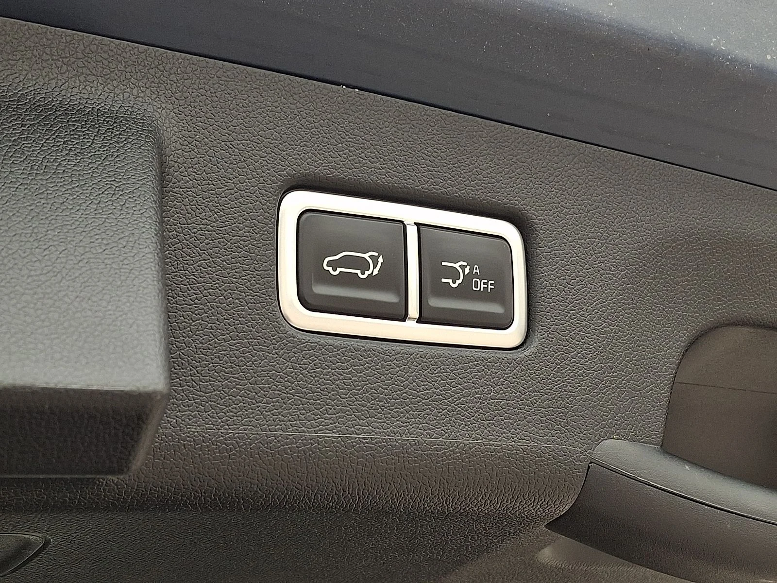 Certified Used 2025 Black Kia X-Line EX image 29