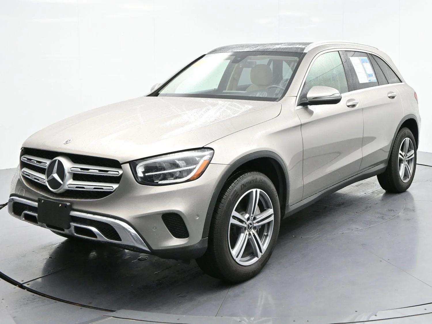 Used 2021 Mojave Silver Metallic Mercedes-Benz GLC 300 image 3