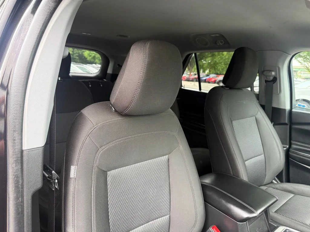 Used 2023 Black Ford XLT image 31