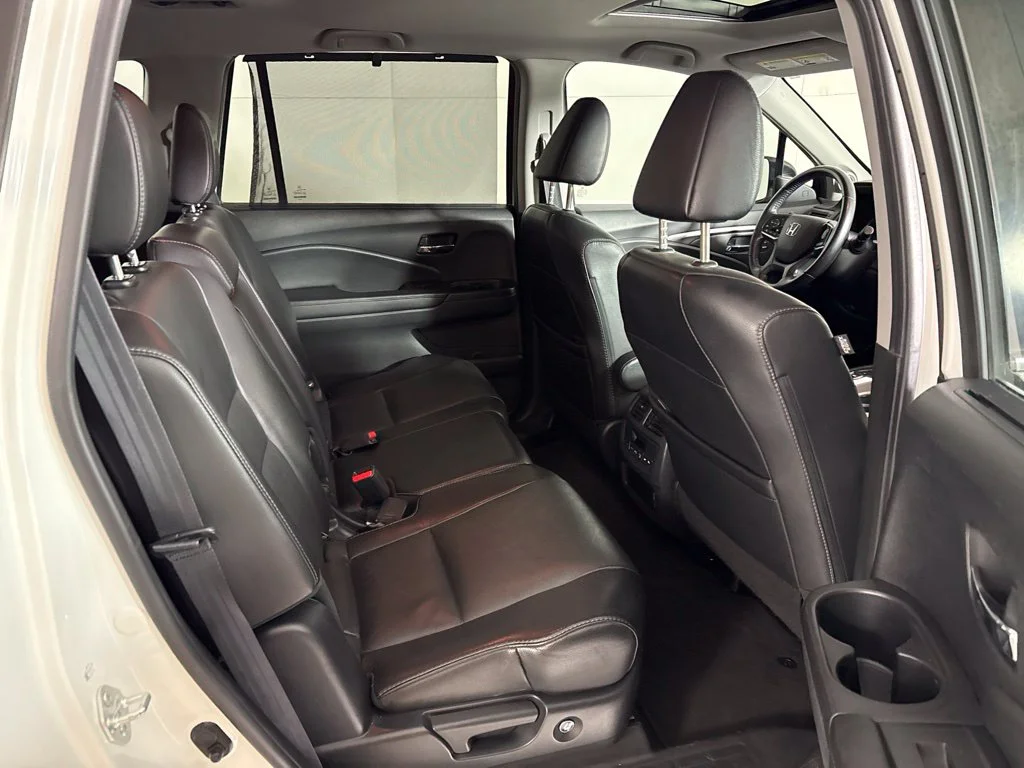 Used 2021 White Honda Special Edition image 19