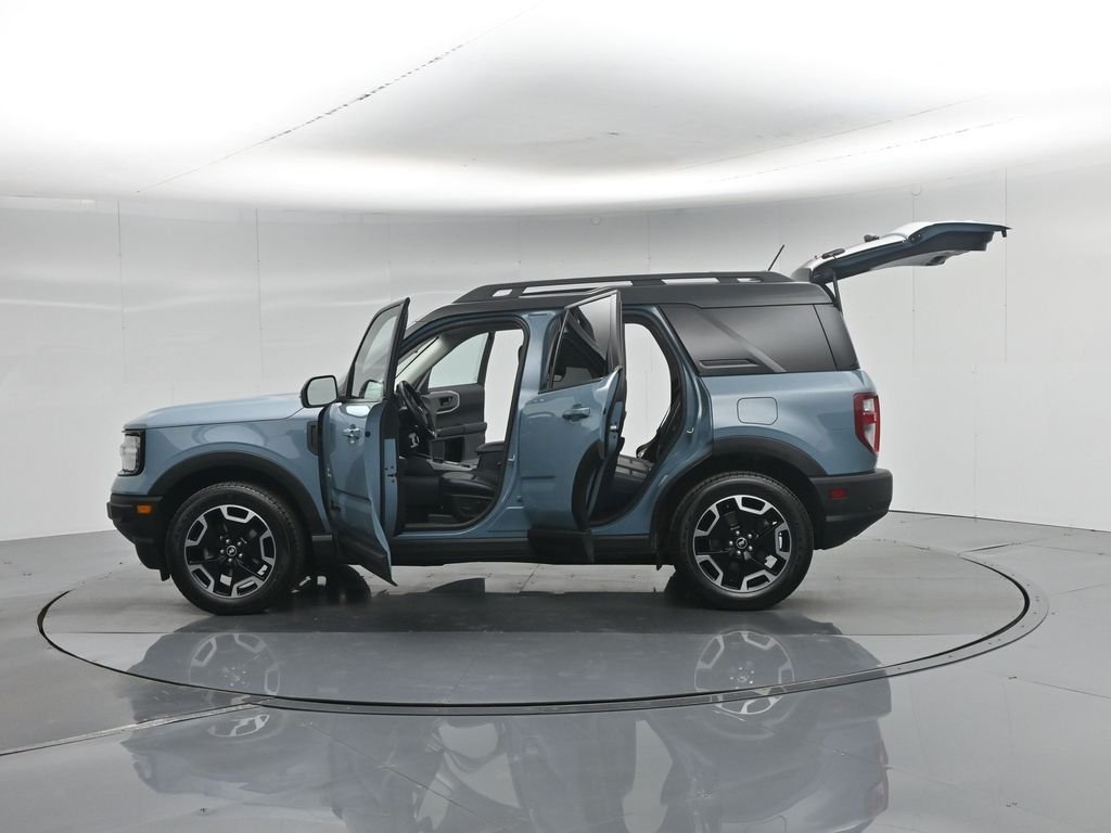 Used 2022 Gray Ford Outer Banks image 39
