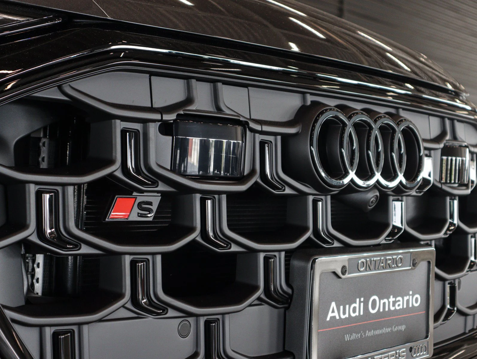 New 2026 Daytona Gray Pearl Effect Audi Prestige image 31