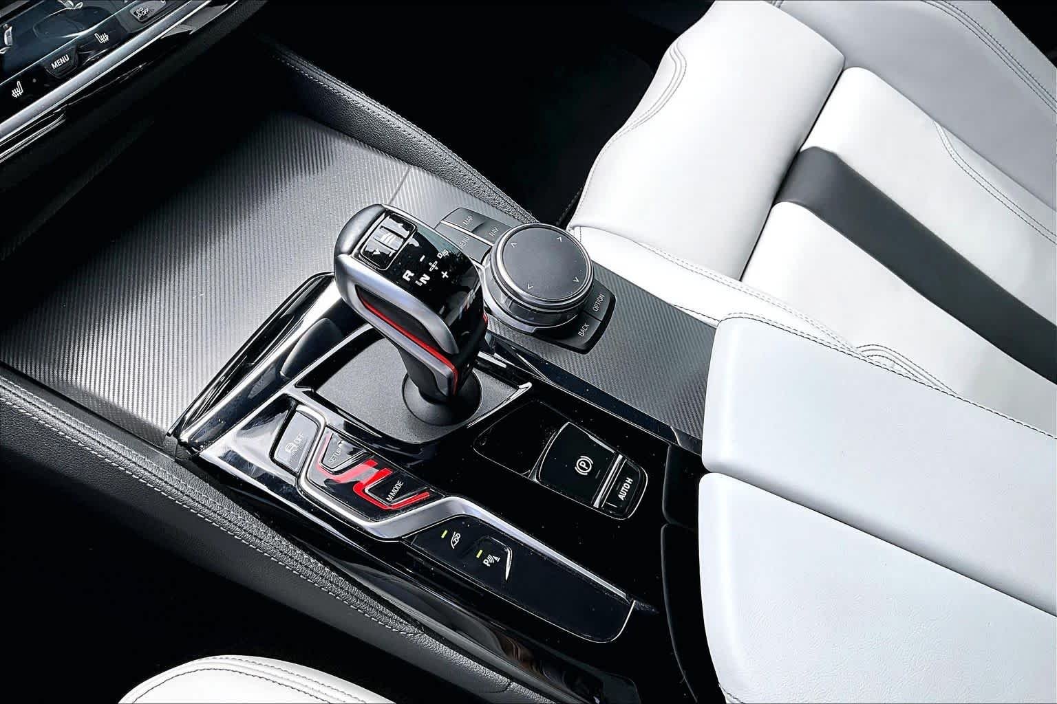 Used 2023 Skyscraper Grey Metallic BMW  image 17