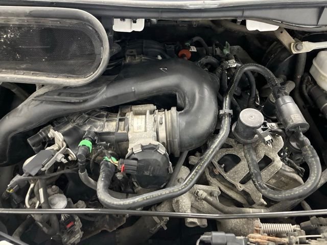 Used 2023 Oxford White Ford Base image 31