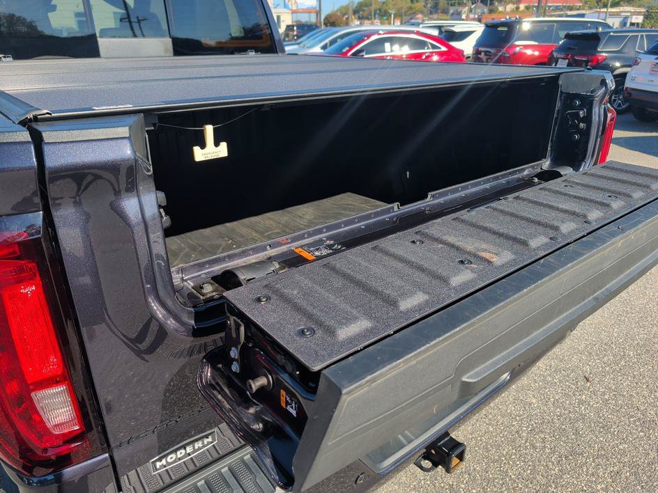 Used 2024 Titanium Rush Metallic GMC AT4 image 14