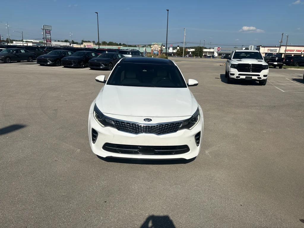 Used 2016 Snow White Pearl Kia SXL Turbo image 2