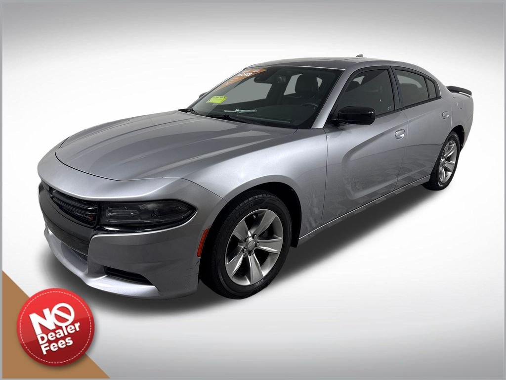 2016 Dodge Charger SXT - Photo 8