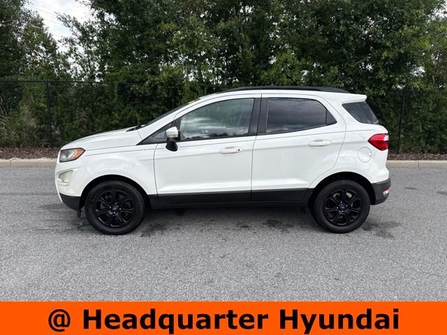 Used 2018 White Ford SE image 2