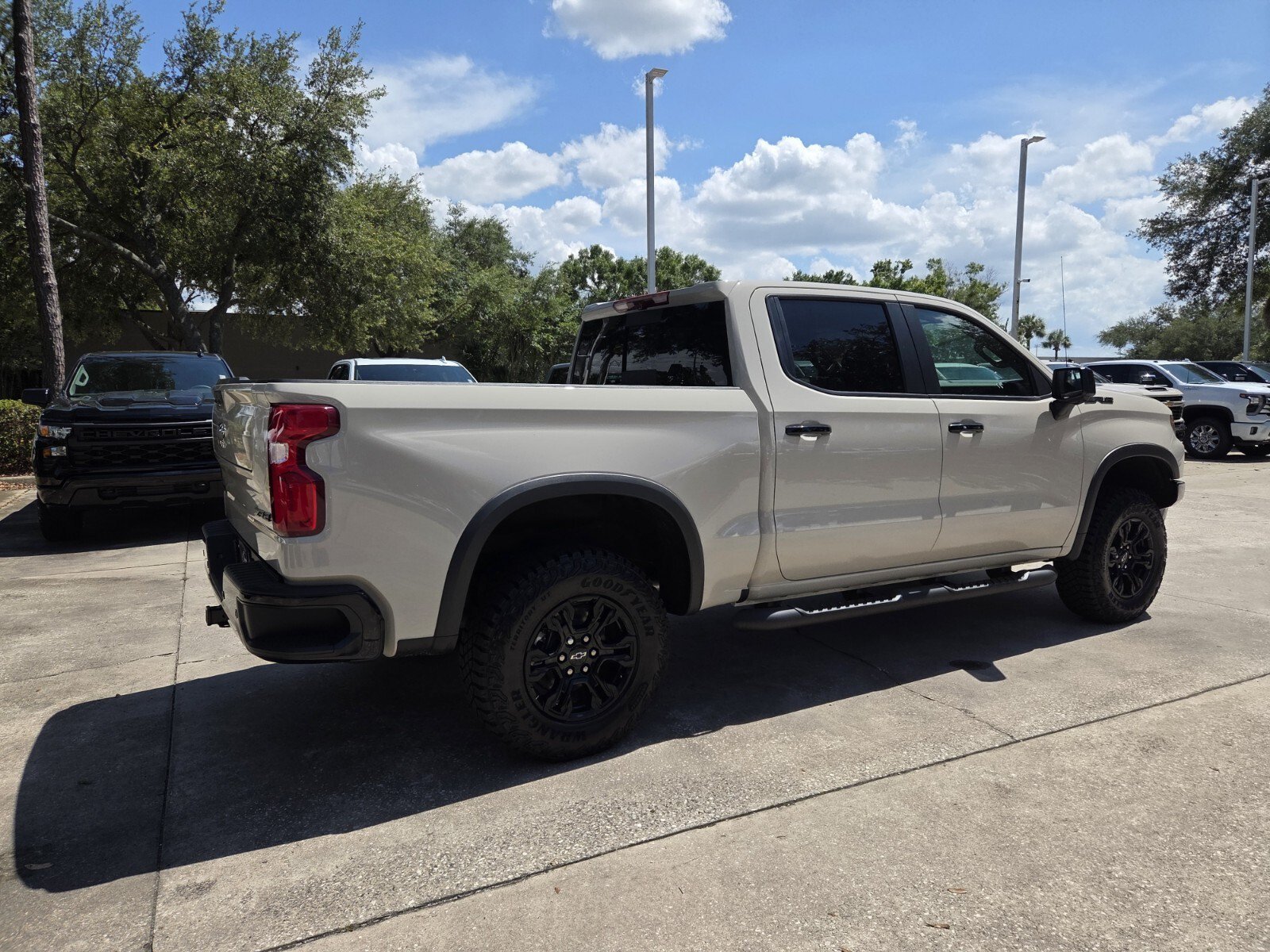 New 2026 White Sands Chevrolet ZR2 image 7