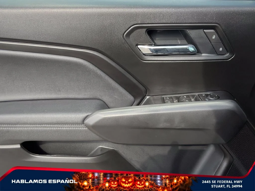 New 2026 Summit White GMC Elevation image 23