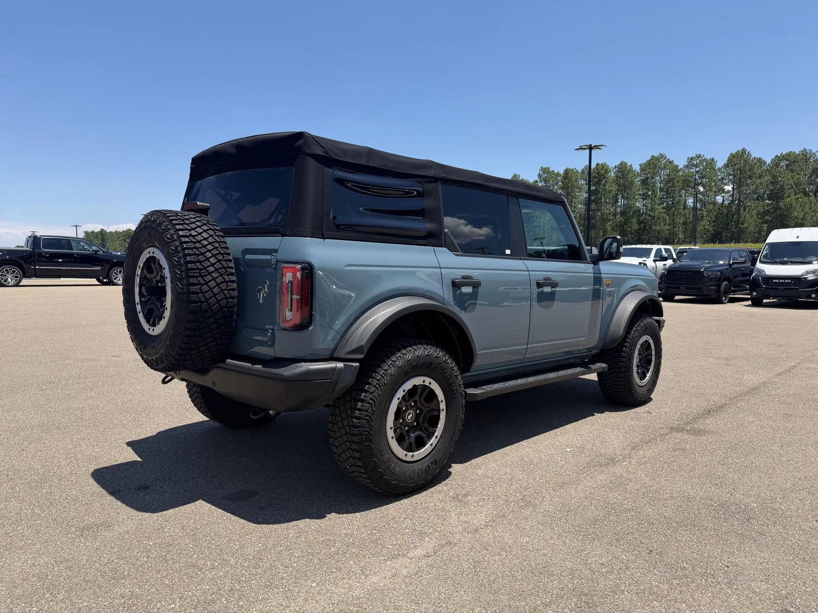 Used 2021 Area 51 Ford Badlands Advanced image 7