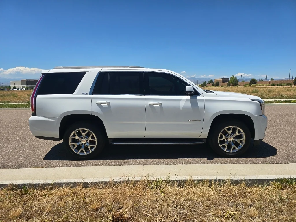 Used 2017 Summit White GMC SLE image 6