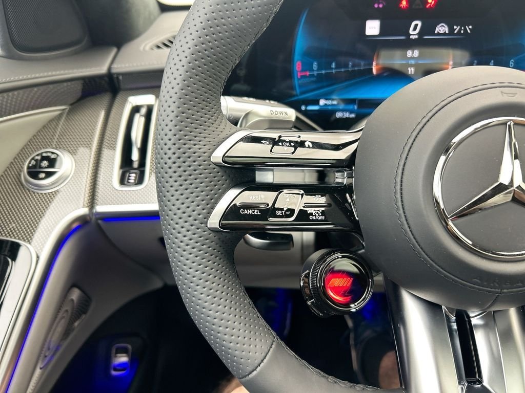 New 2026 MANUFAKTUR Silicon Grey Mercedes-Benz S 63 E AMG® image 11