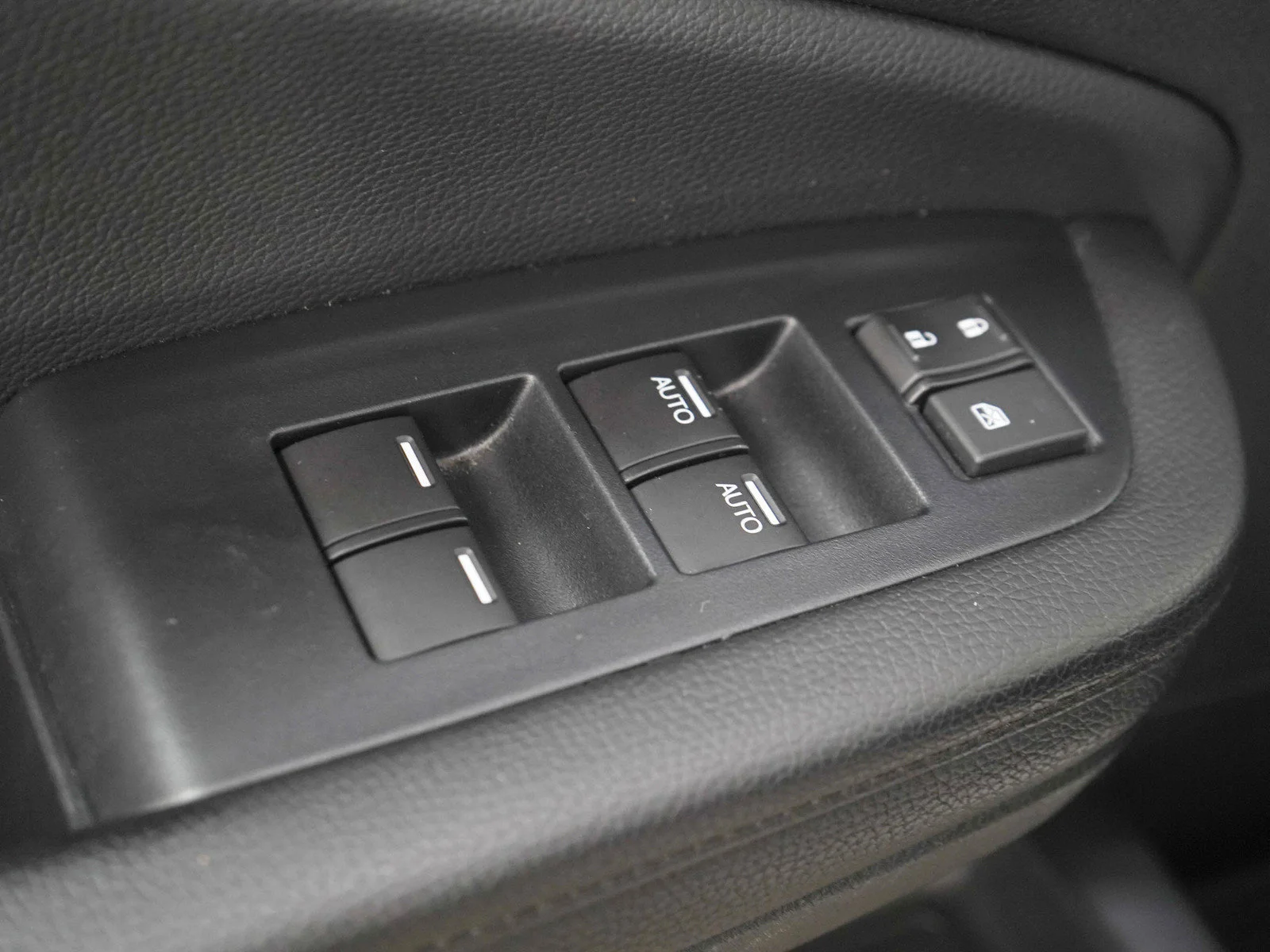 Used 2022  Honda 5D WAGON SE 4WD image 22