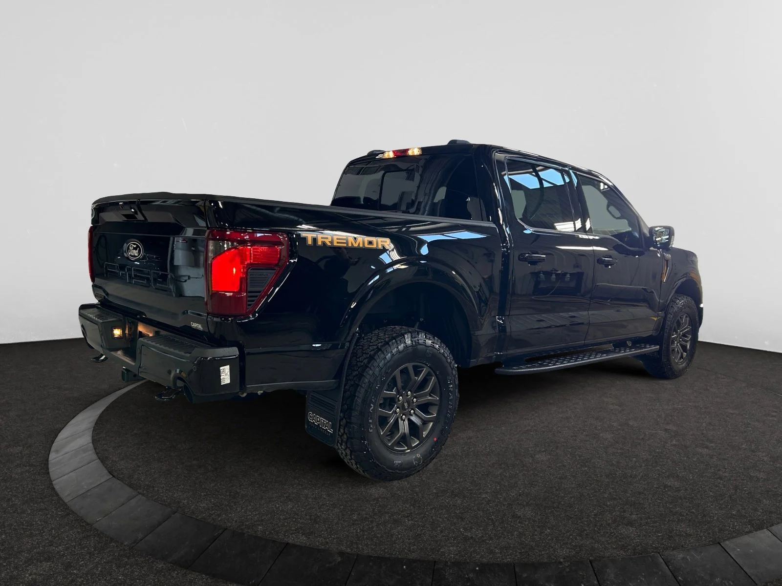 New 2026 Agate Black Metallic Ford Tremor image 5