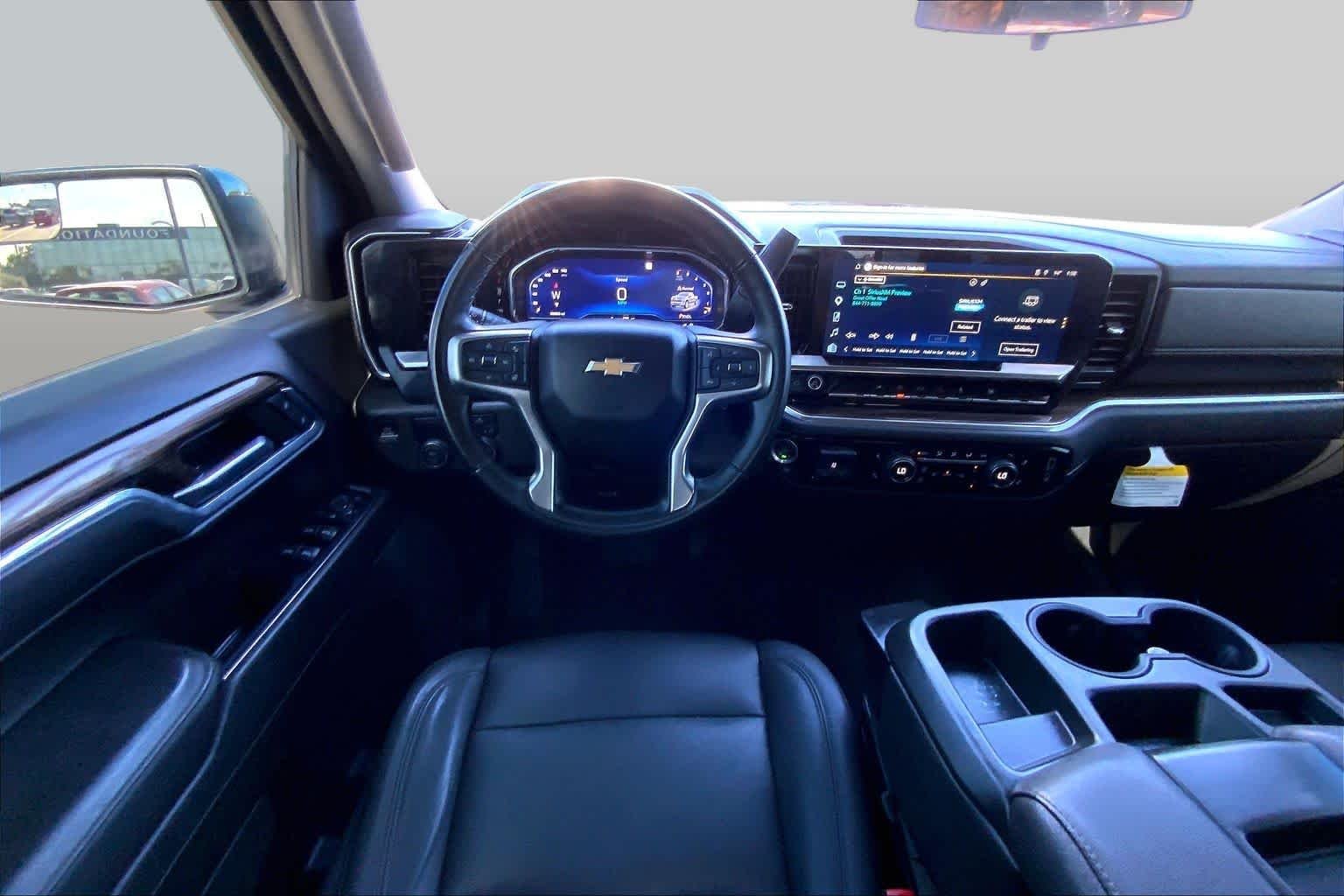 Used 2023 Black Chevrolet LT image 6