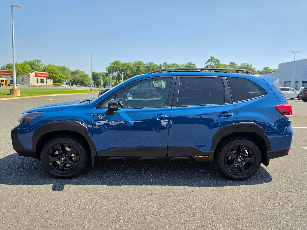 Certified Used 2023 Geyser Blue Pearl Subaru Wilderness image 21