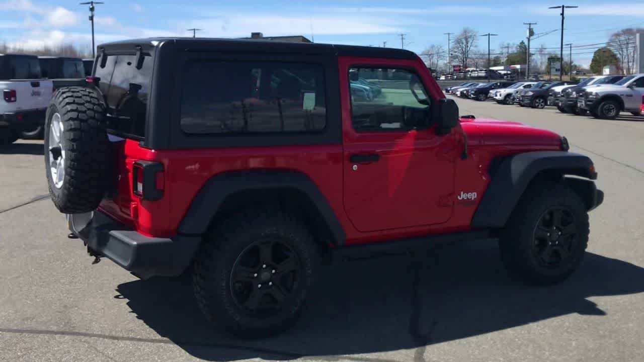 Used 2021 Firecracker Red Clearcoat Jeep Sport S image 8