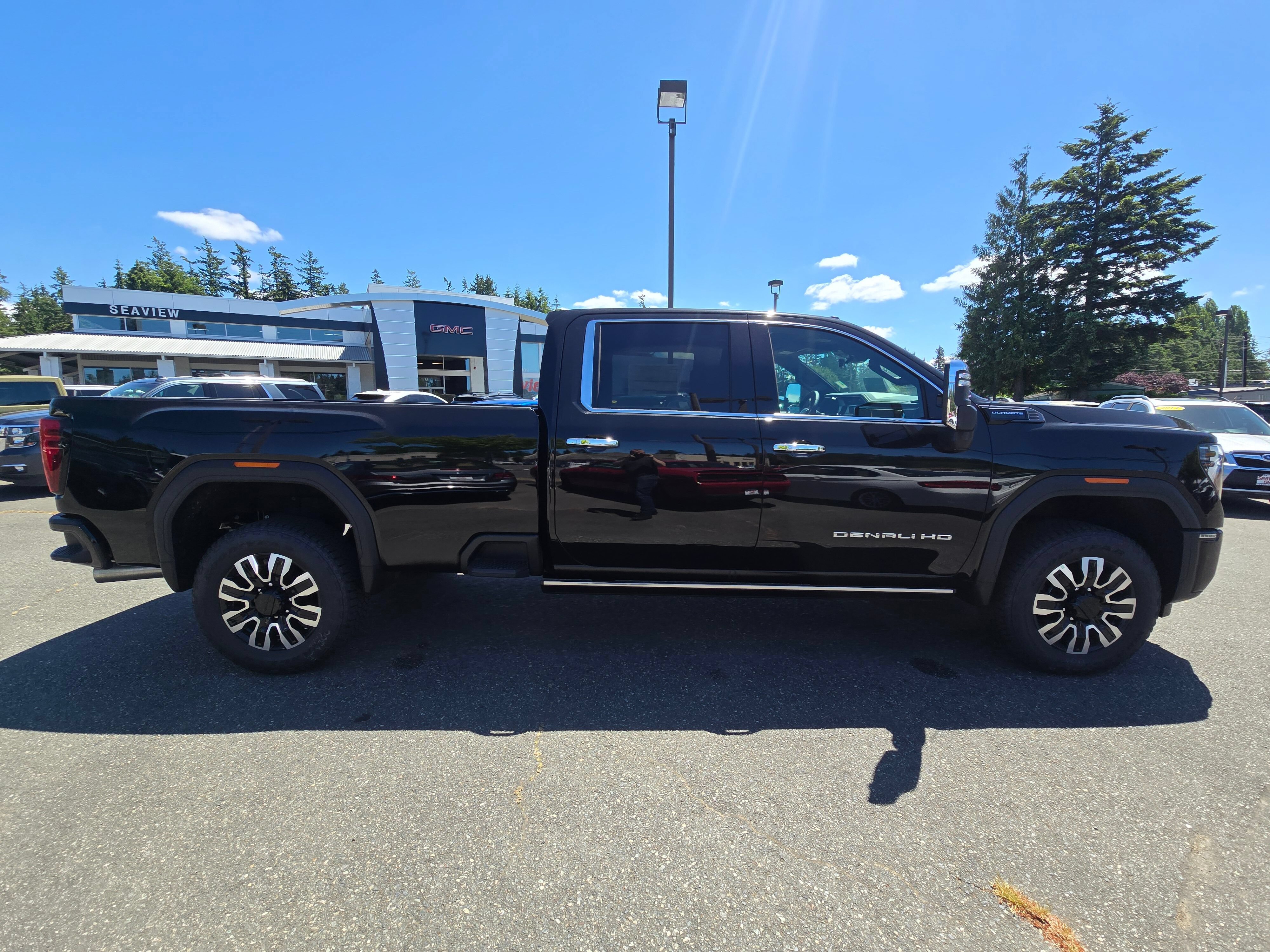 New 2026 Onyx Black GMC Denali Ultimate image 2