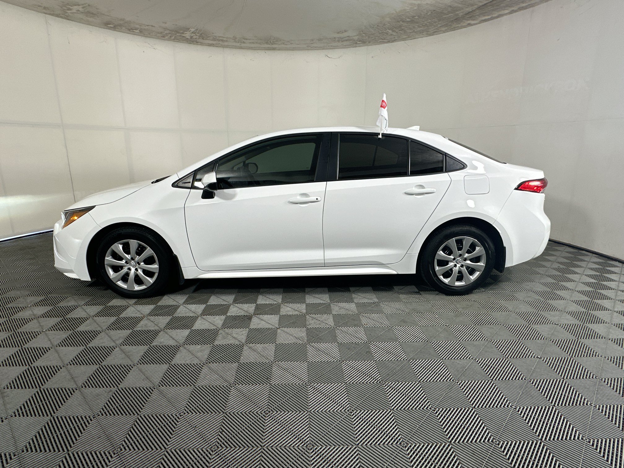 Certified Used 2025 Ice Toyota LE image 6
