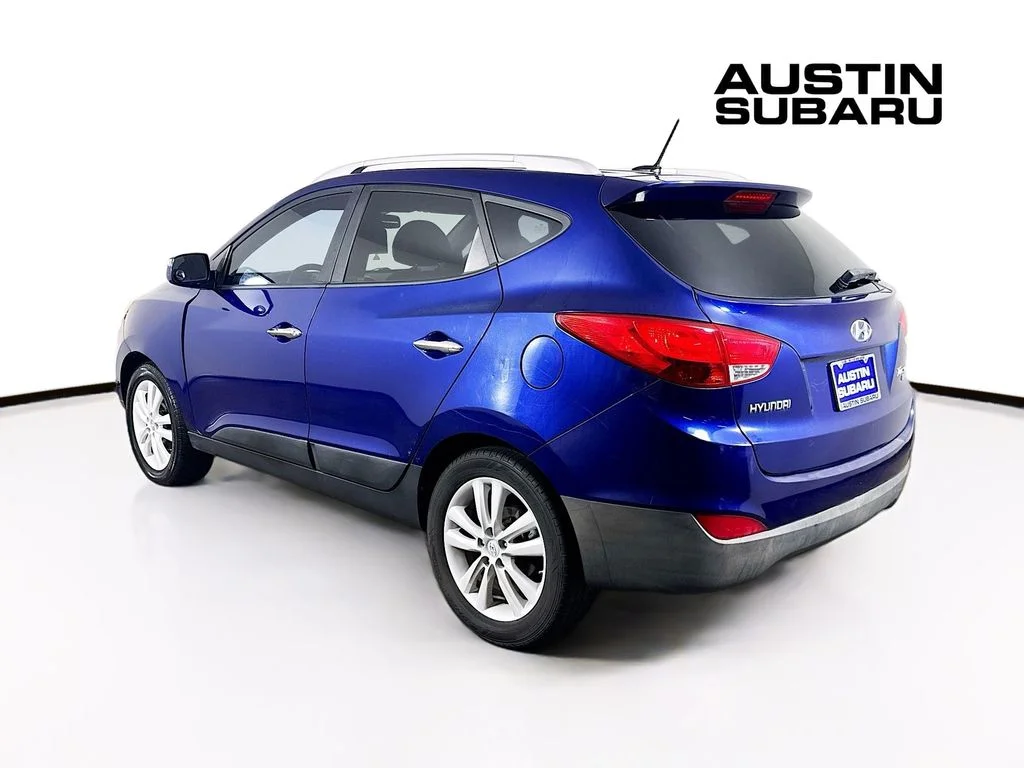 Used 2010 Blue Hyundai Limited image 5