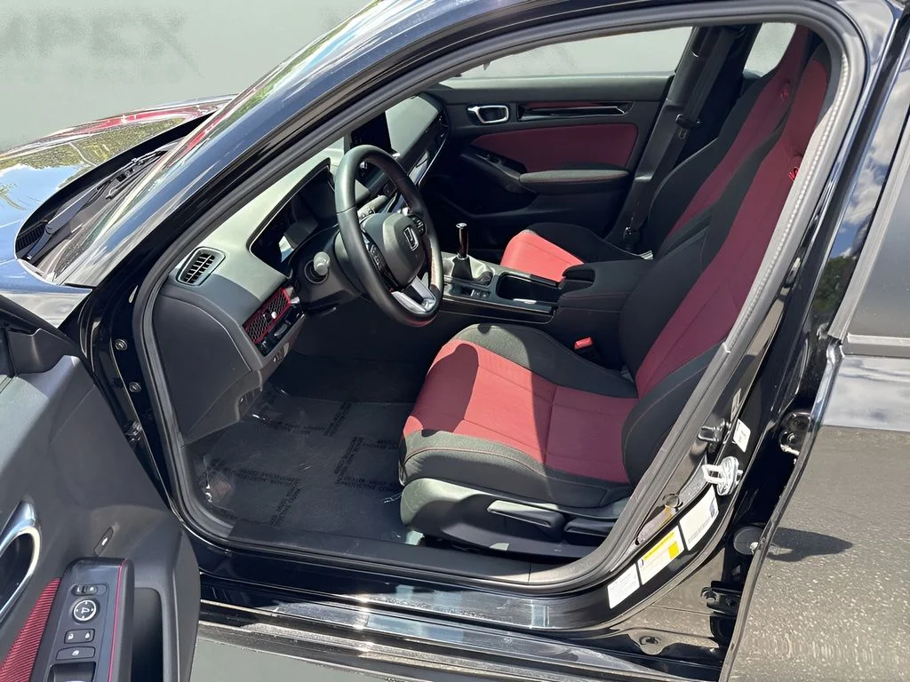 Used 2025 Black Honda  image 9