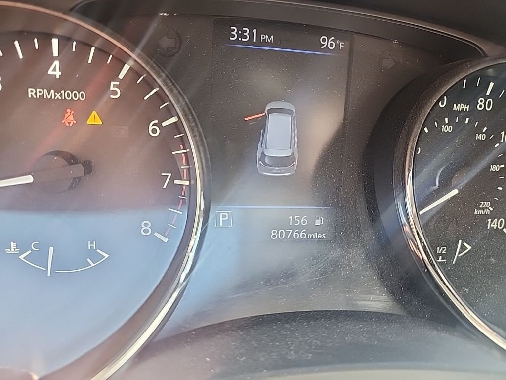 Used 2018 Blue Nissan SL image 13