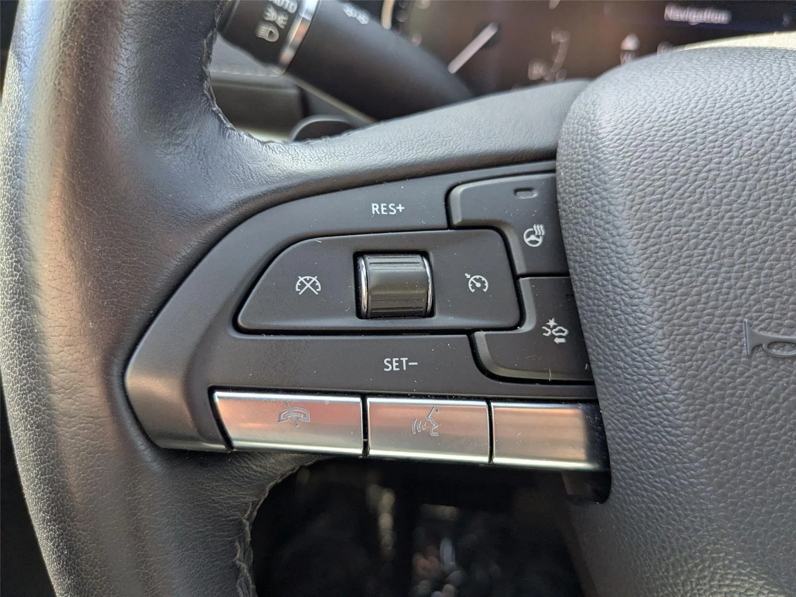 Used 2021 Twilight Blue Metallic Cadillac FWD Premium Luxury image 17