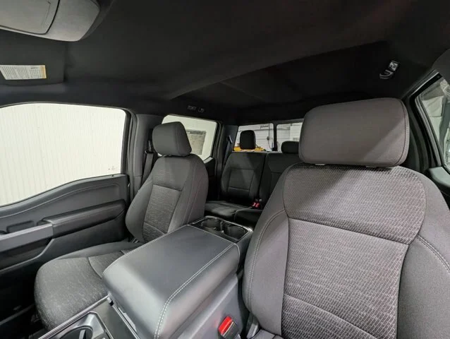 New 2026 Carbonized Gray Metallic Ford XLT image 49