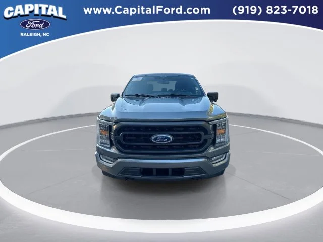 Used 2023 Gray Ford XLT image 3