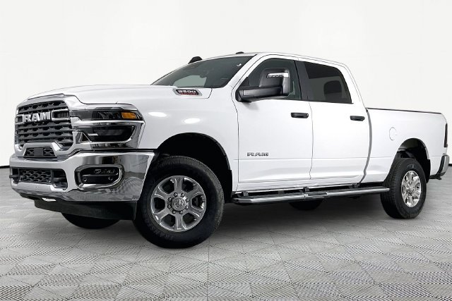 Used 2026 White Ram Big Horn image 1