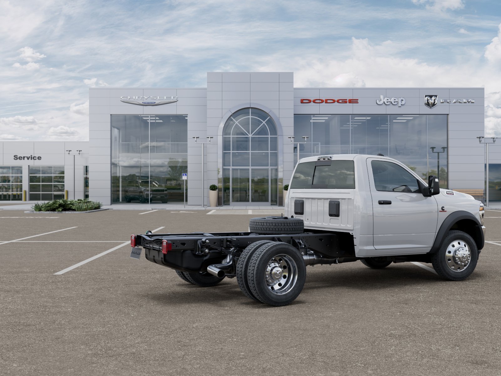 New 2026 Bright White Clearcoat RAM Tradesman image 31