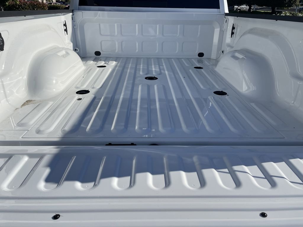 New 2026 Bright White Clear-Coat Exterior Paint RAM Laramie image 14