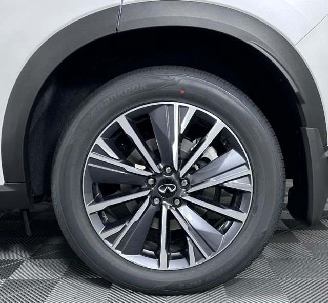 2026 INFINITI QX60 LUXE - Photo 11