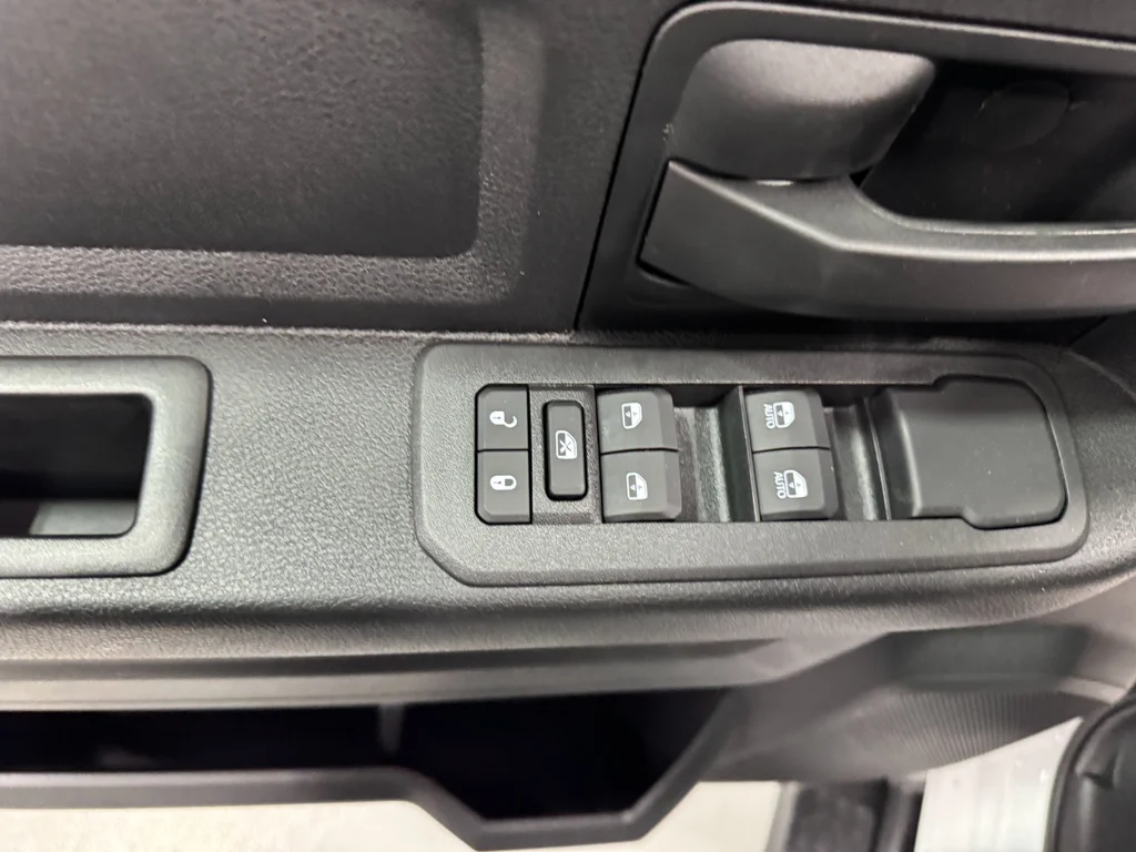 2025 RAM 2500 Tradesman - Photo 13